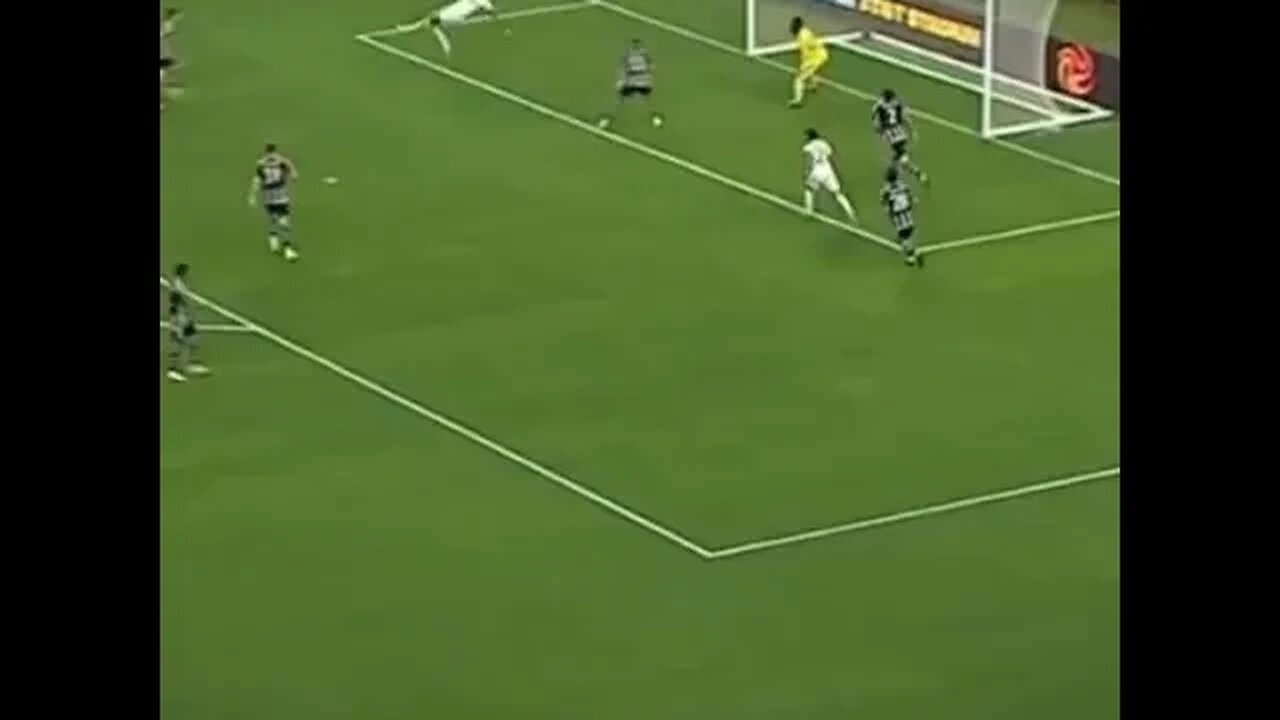 joselu crazy bicycle kick goal against Manchester united #joselu #realmadrid #manchesterunited