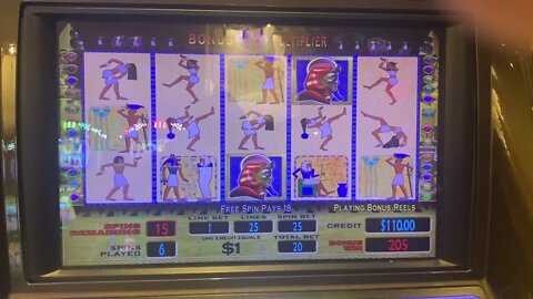 Midday BONUS Video - Pharaoh's Fortune Bonus Round! 21 FREE SPINS w/6X MULTIPLIER!