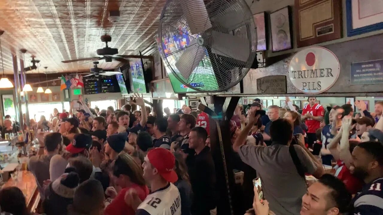 I went to the ONLY Boston Sports Bar in Los Angeles