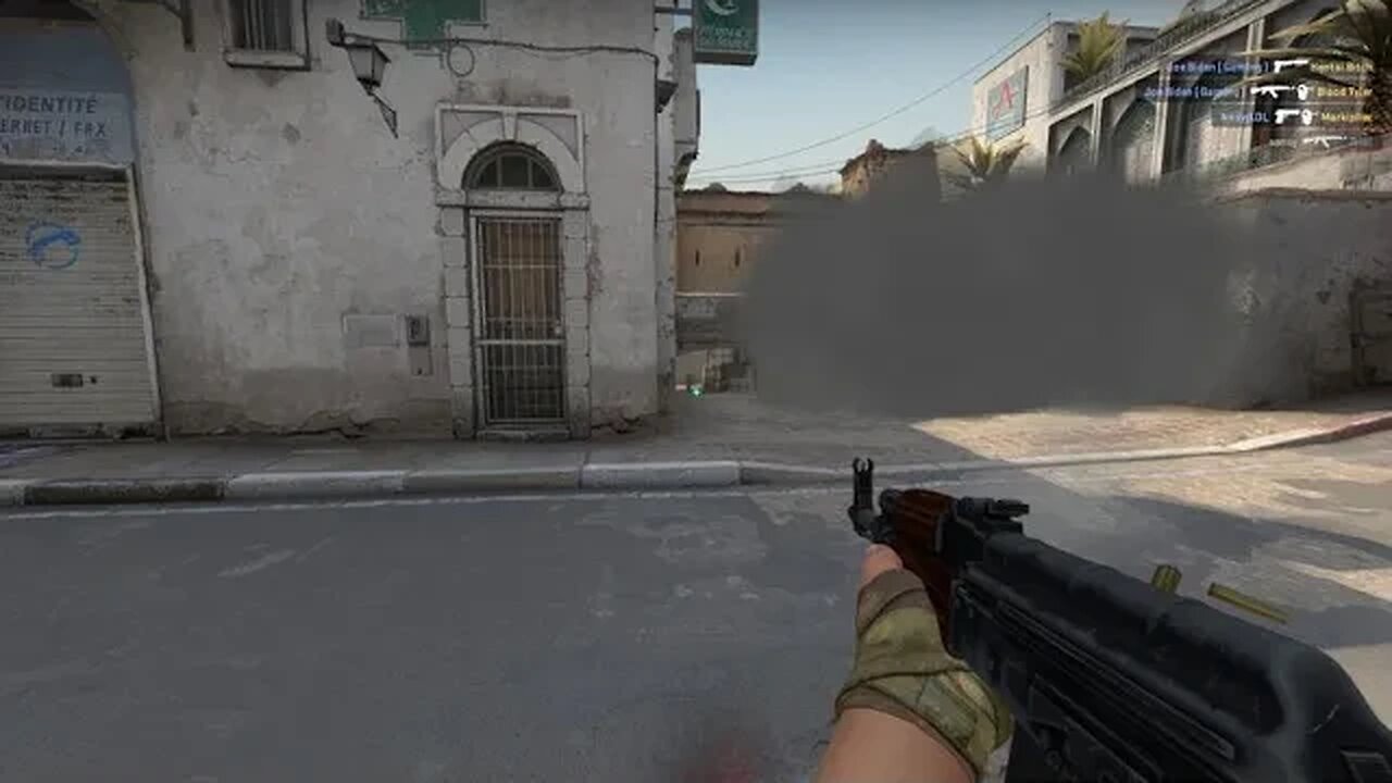 AK-47 4K on Dust 2