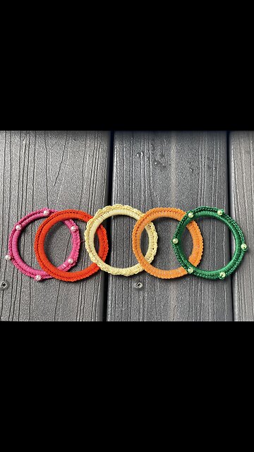 Multi-color crochet bangles idea’s for beginners #crochet #craft #art