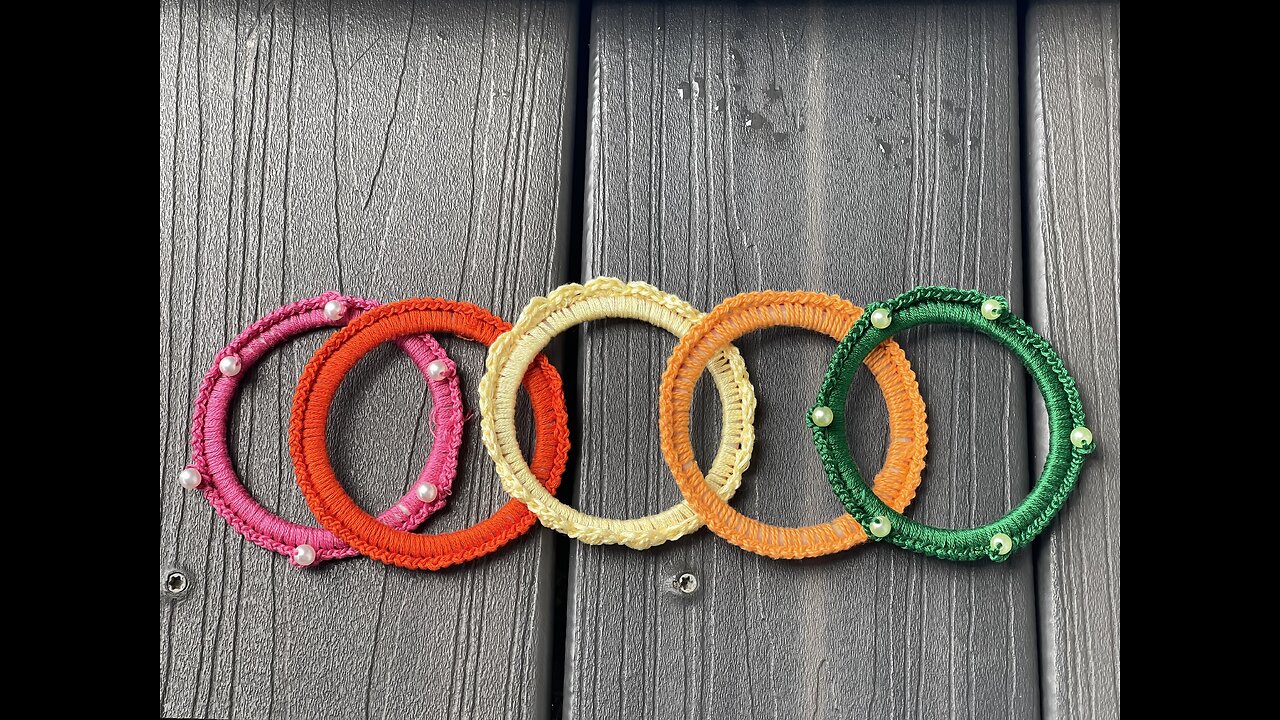 Multi-color crochet bangles idea’s for beginners #crochet #craft #art