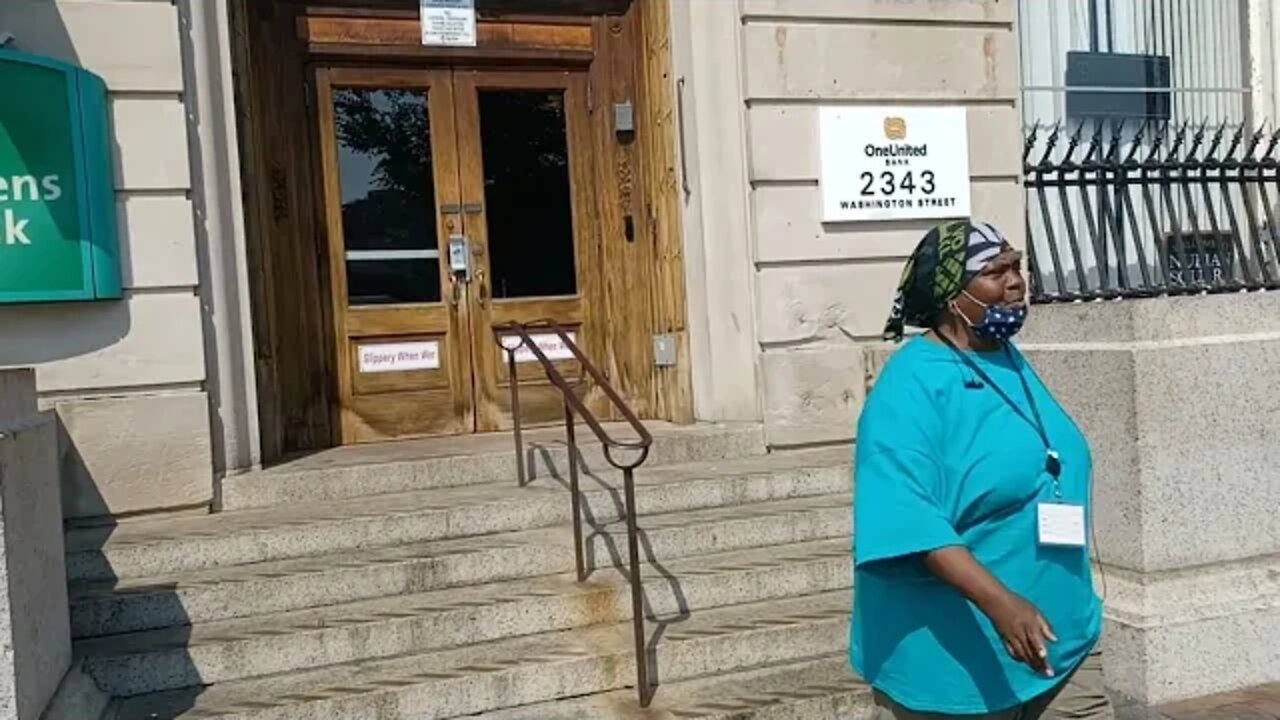 Citizens Bank closed because the network is down