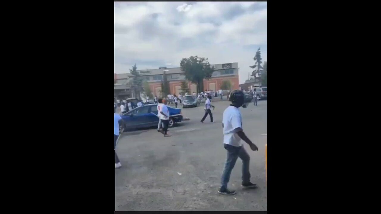 150 migrants rioting with weapons in Calgary. No arrests.