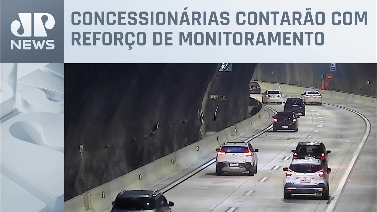 Mais de 2,6 milhões de veículos devem seguir ao interior e litoral de SP neste feriado