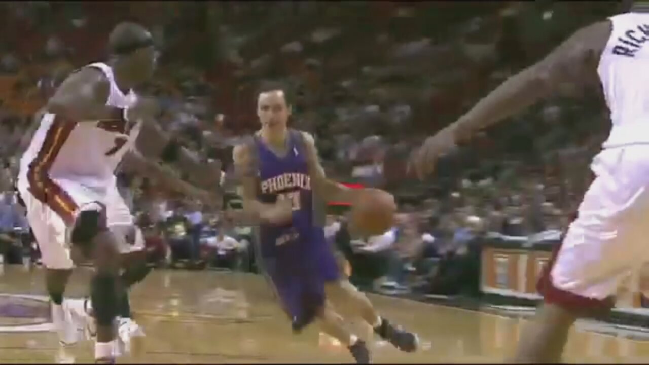 Steve Nash 30 Points 8 Ast @ Heat, 2009-10.