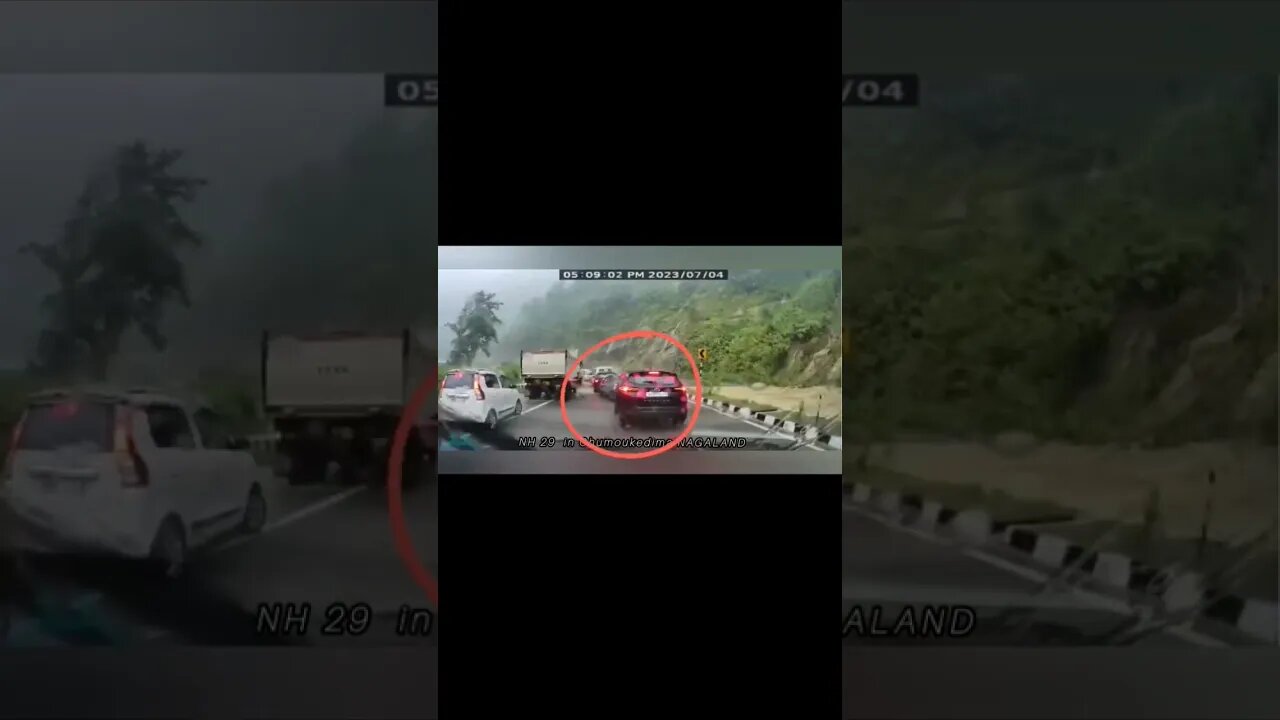 Live accident dangerous accident #shots #trending #viral