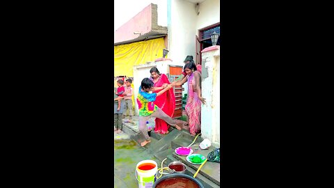 holi
