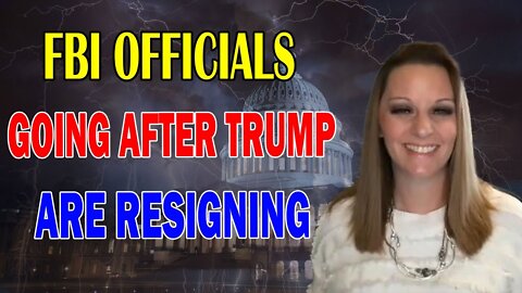 JULIE GREEN SHOCKING MESSAGE 🔥 FBI OFFICIALS LEADING TRUMP'S RESORT SEARCH ARE RESIGNING