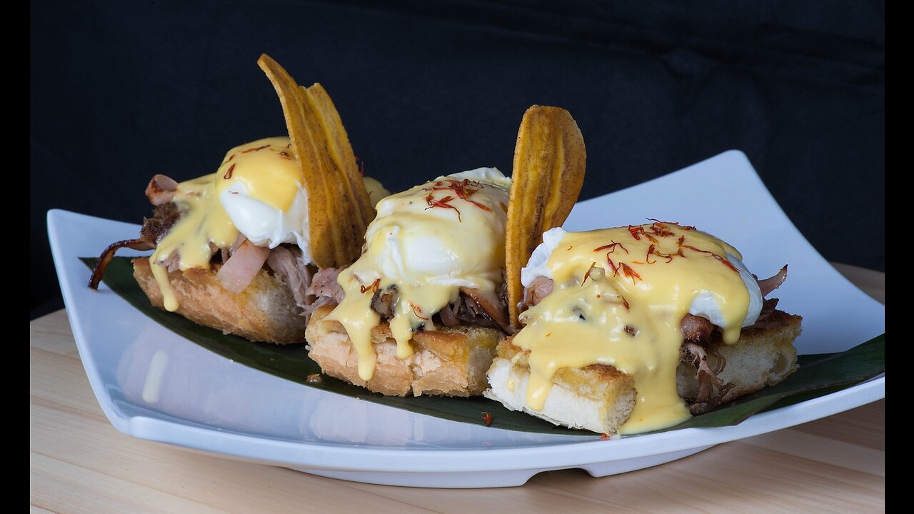 The Infamous Eggs Benedict in 2 minutes