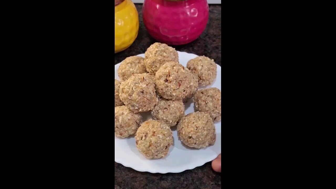 recipe of healthy Dryfruit laddu