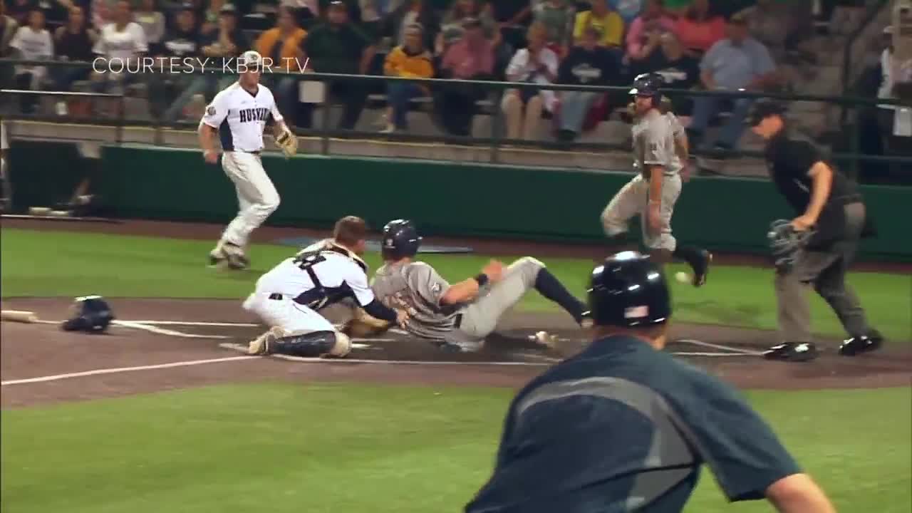 Dock Spiders win NWL Championship