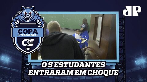 INVADIMOS as salas de AULA com o VAMPETA! Pt. 1/2 (c/ TULINHO, FUTBLACK e JUKANALHA)