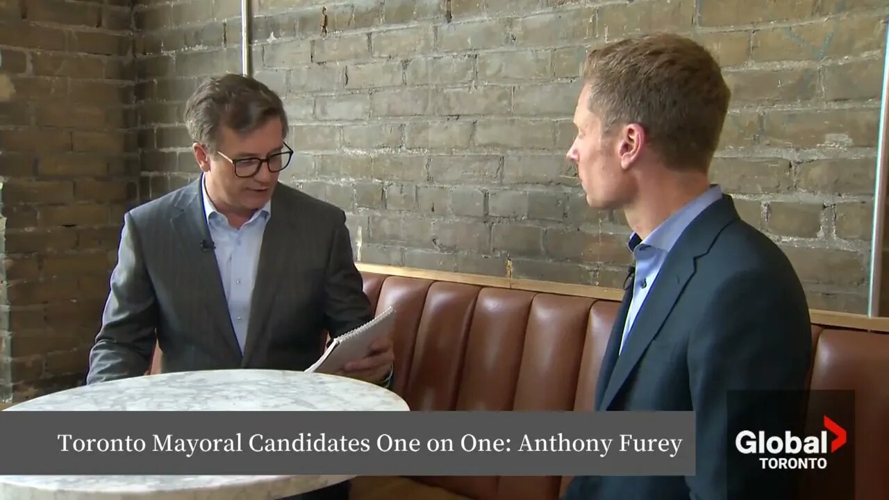 Toronto mayoral candidate Anthony Furey speaks with Global News as election nears