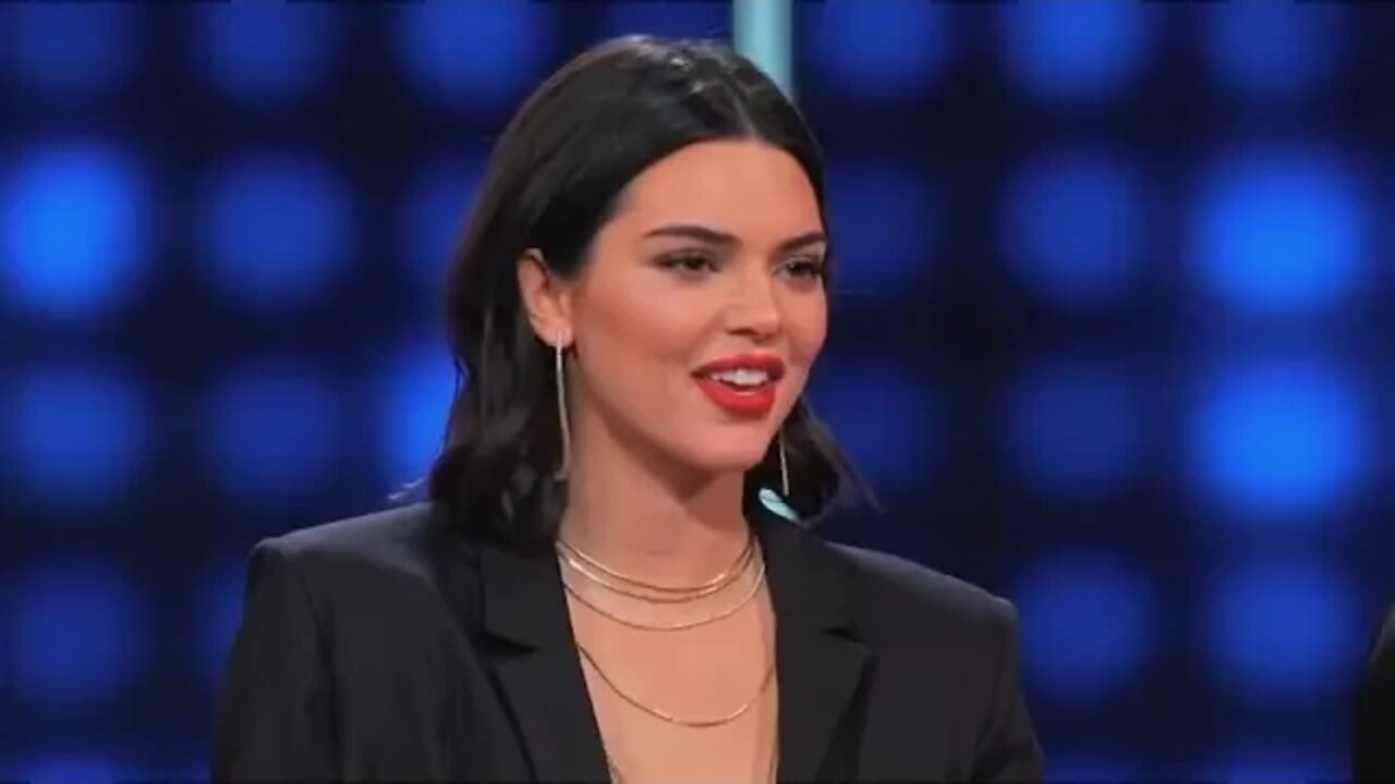 Kim & Kanye and the Kardashians clash! All the CRAZIEST MOMENTS!!! Celebrity Family Feud 11