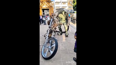 The ghost bike makes a striking impression 😍