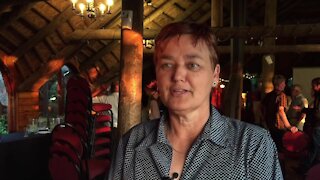 SOUTH AFRICA - Cape Town - Felicity Purchase - Houmoed Avenue. (Video) (eAx)