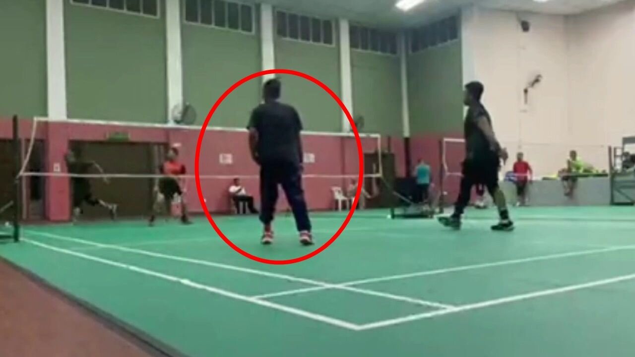 Sudden death while playing badminton 🏸 (2023)