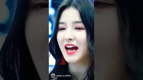 What a killer smile 😍😍😘#nancy #momoland #trending #cute