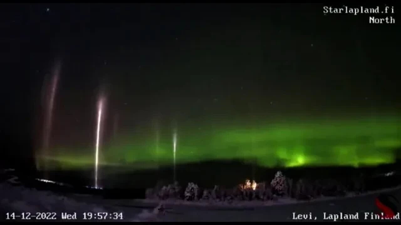 Northern Lights With Pillars-Levi, Finland 🌟 12/14/22 19:26