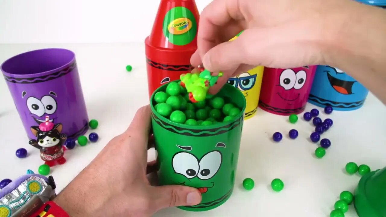 Best Toy Learning Video for Toddlers and Kids Learn Colors with Surprise Crayons!