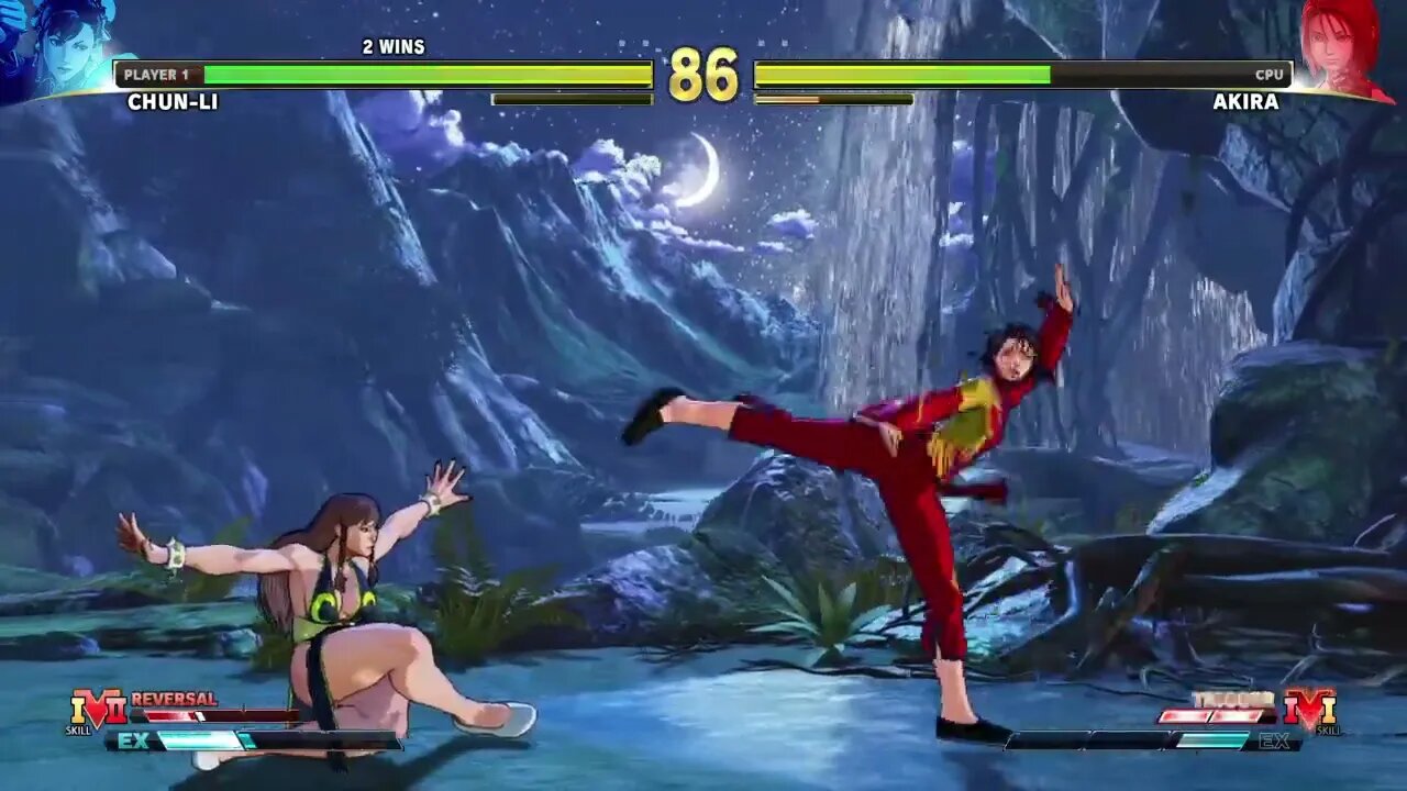 STREET FIGHTER V: Chun-Li Vs. Akira