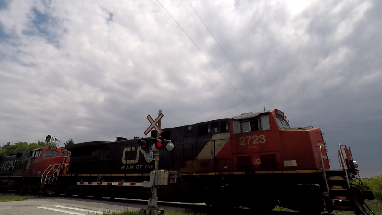 TRAIN 397 - CN 2723, CN 2706 & CN 2680 Engines Manifest Train Westbound In Ontario