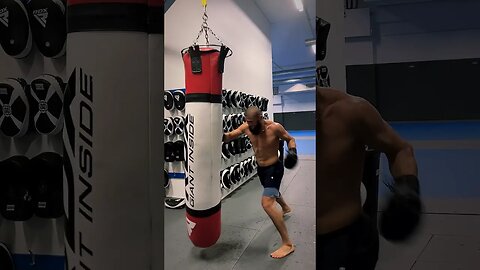 Khamzat Chimaev sharpening the tools ahead of Paulo Costa fight