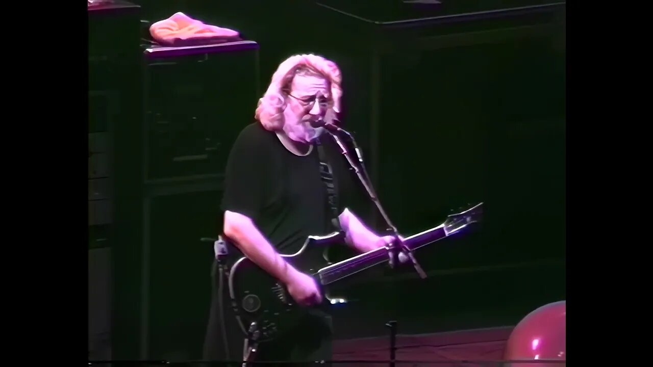 Grateful Dead - Fire On the Mountain [1080p Remaster] October 1, 1994 - Boston Garden - Boston, MA