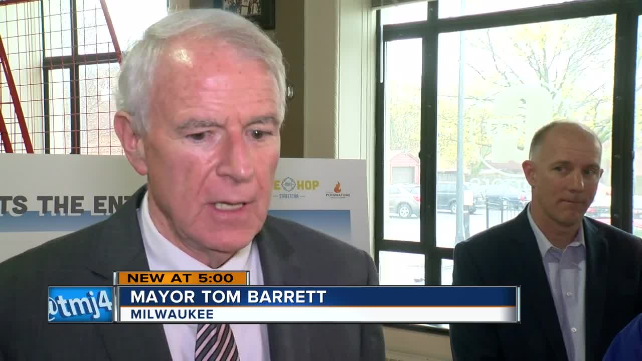 Mayor Barrett pushes to extend streetcar line