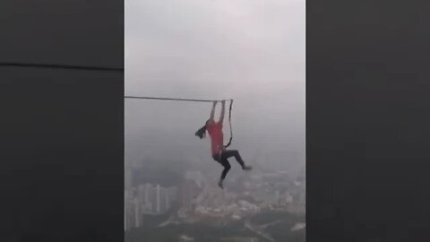 I wouldn't have the courage 😱😱😱