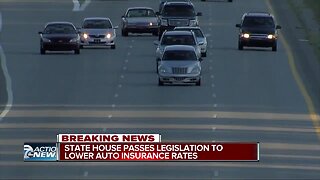 Whitmer, GOP reach auto insurance deal that 'guarantees rate relief' for drivers