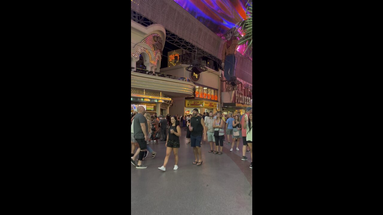 Live from Fremont Street