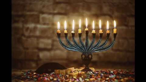 Hanukkah - Light for 8 days