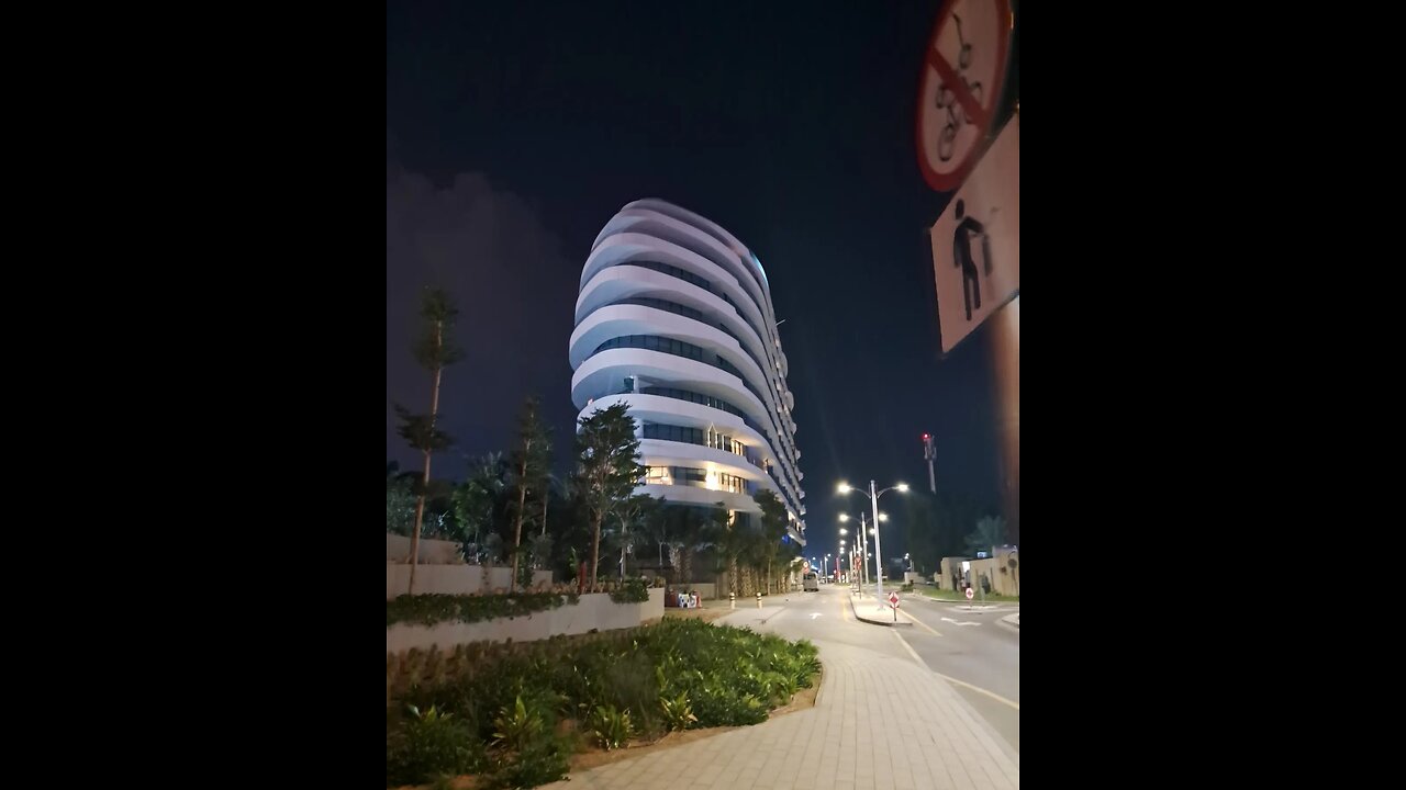 j Al Arab at Jumeirah Beach in Dubai