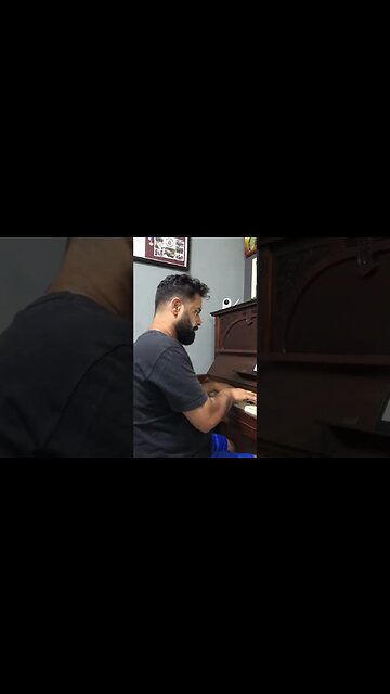 Escudo - voz da verdade no piano