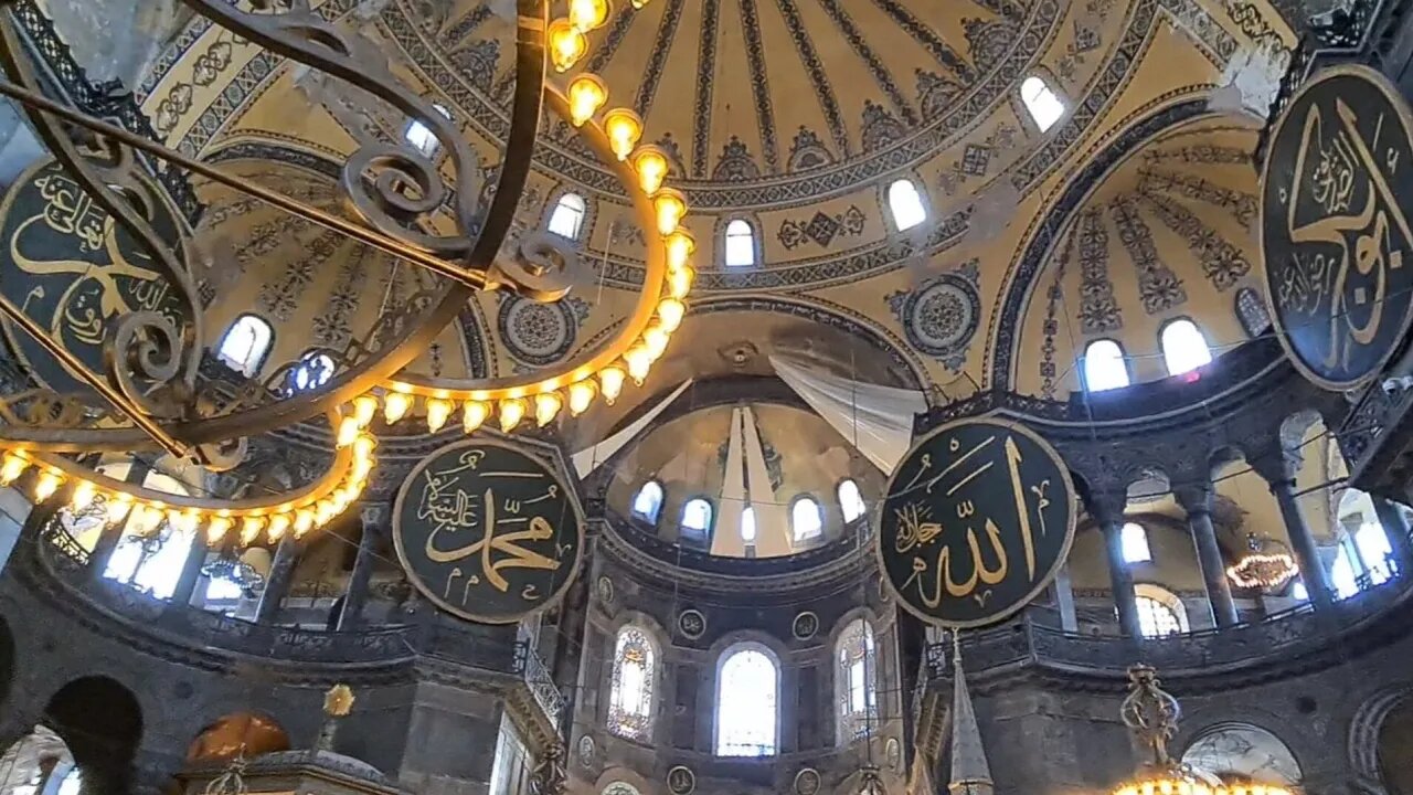 Peaceful and Calming Recitation at the AyaSofya Camii before Jumu'ah | Friday 01/10/2021