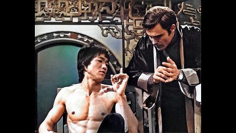 Cross kick Studio Films Bruce Lee Enter the Dragon