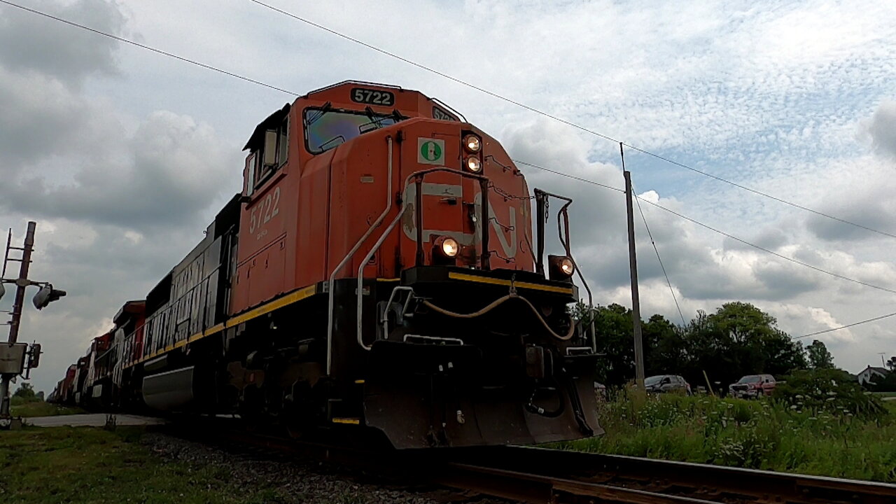 CN 5722, CN 2172 & CN 2328 Engines Manifest Train Westbound At Mandaumin Crossing TRACK SIDE