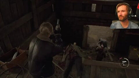 Midair Hatchet Shot - Resident Evil 4 Remake