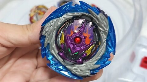 L GEAR É COMPETITIVA? | Beyblade Burst BU | Testando o Devil Bearing Drift contra 7 Combos