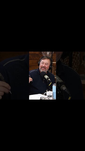 Jase Robertson's Cheesy Beard: You Gotta Eat the Pizza While It's Hot!