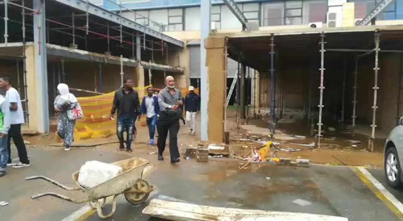 Watch: Durban's China City evacuated after threats of protest action (hJq)