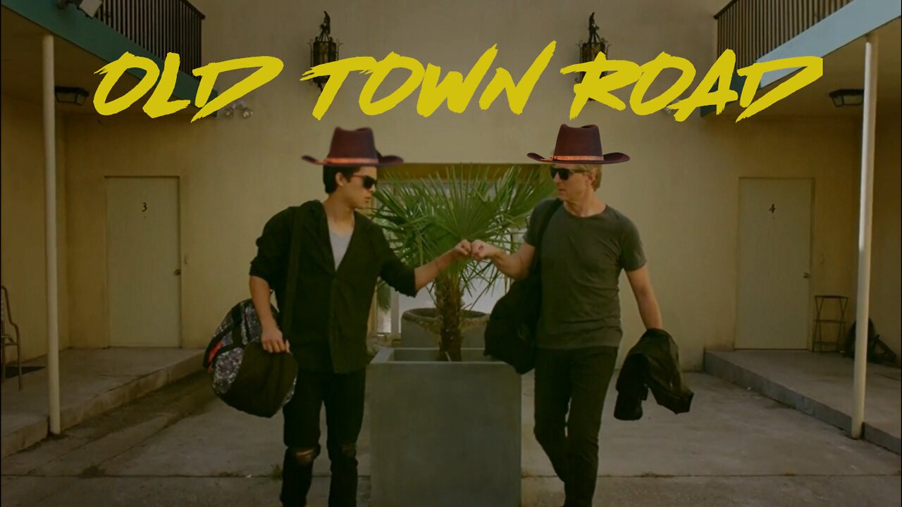 Cobra Kai - Old Town Road (Tribute to Johnny Lawrence)