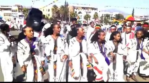 ይሁኔ በላይ እና ሌሎች ታዋቂ አርቲስቶች ጎንደር ጥምቀት ለማክበር ሲገቡ ደማቅ አቀባበል ተደርጎላቸዋል።