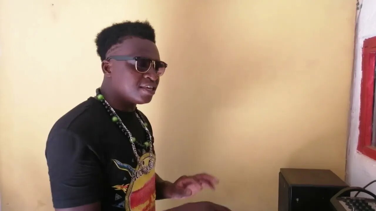 Dj Romaric New song coming soon