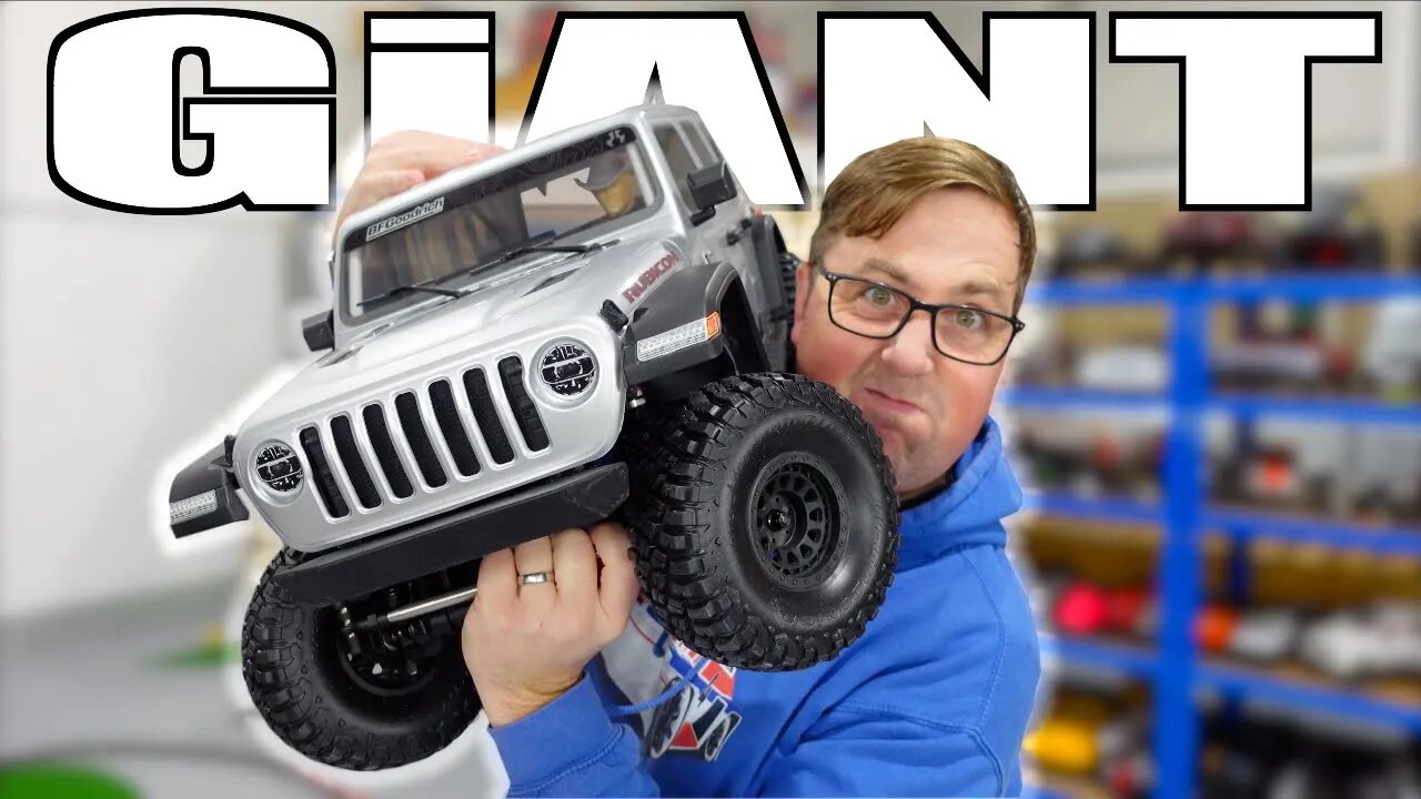 $1000 Remote Control Jeep!! It's Too Big To Carry!