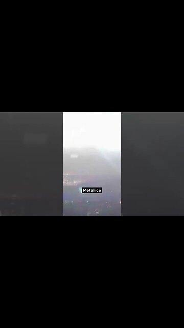 Bands losing power during their shows ⚡️🪫