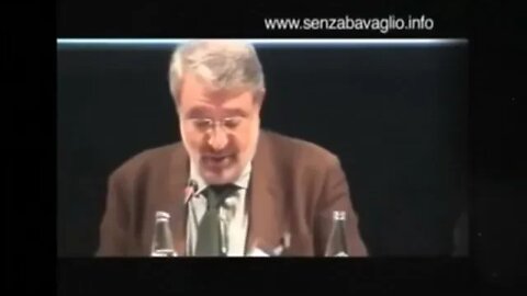 "IN ITALIA E' AVVENUTO QUALCOSA DI ORRENDO, DI SPORCO" Benito Livigni , assistente di Enrico Mattei