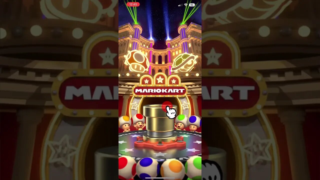 Mario Kart Tour - Holiday Tour Gift Gold Pipe Pull (1)